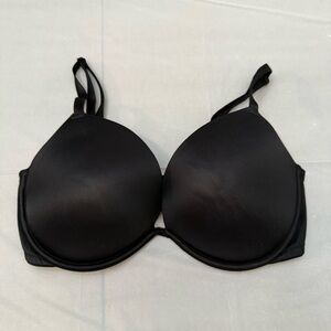 Victoria's Secret Black wear everywhere super push up bra size 36DD